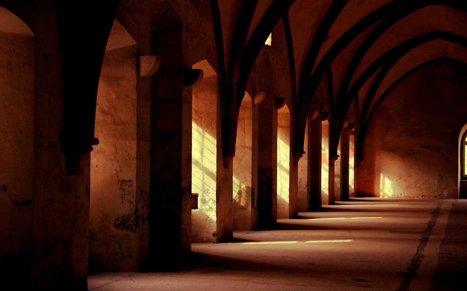 Ultra Luxury 5BHK Penthouse on Golf Course Road - Image 5